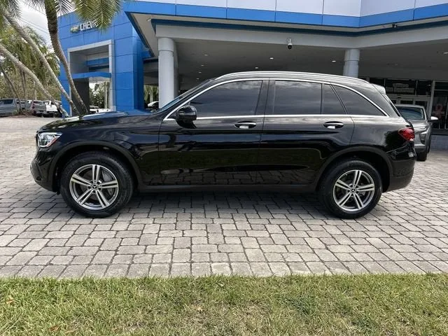 2022 Mercedes-Benz GLC GLC 300 photo 31