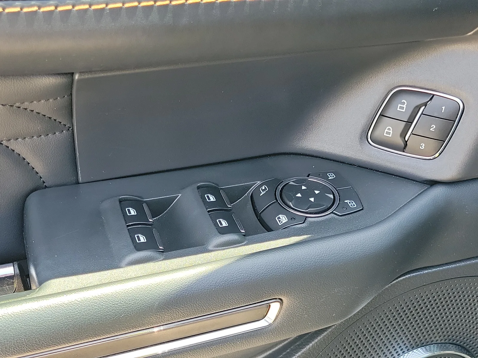 2023 Ford Expedition Platinum photo 24