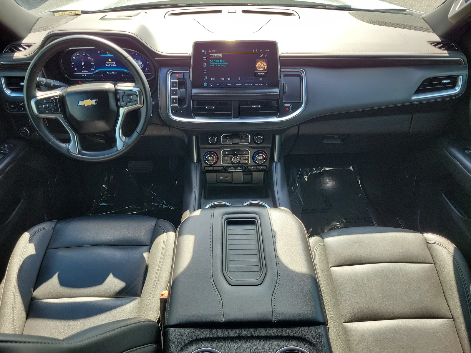 2024 Chevrolet Suburban LT photo 18