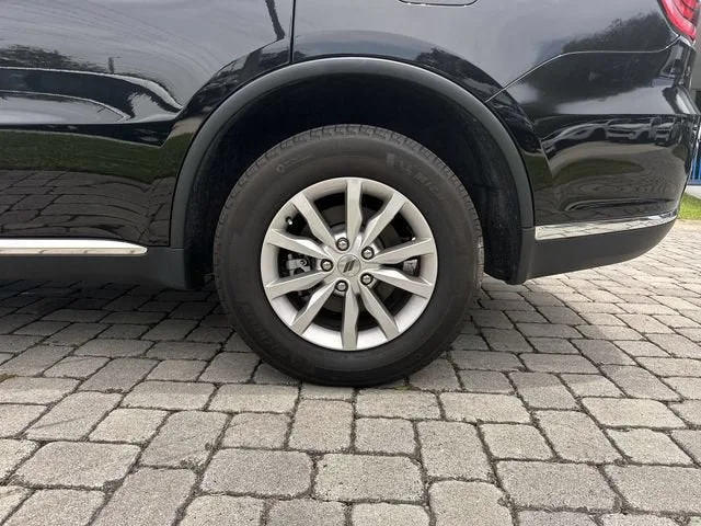 2023 Dodge Durango SXT photo 11