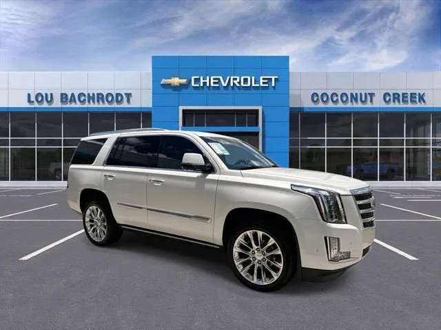 2018 Cadillac Escalade Premium Luxury photo 2
