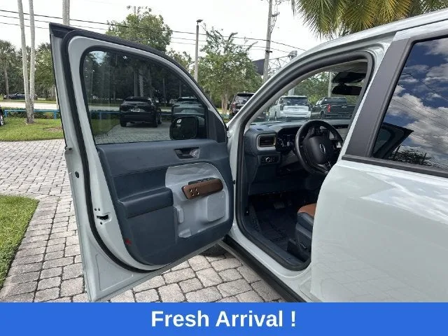 2023 Ford Maverick XL photo 22