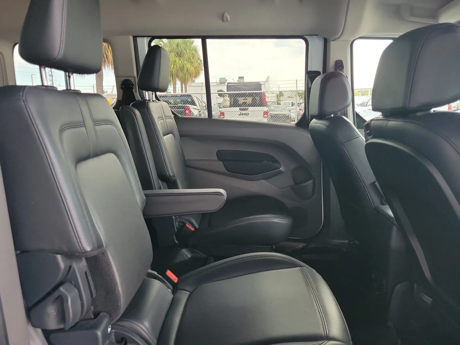 2022 Ford Transit Connect Wagon XL photo 7