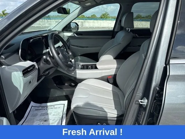 2025 Hyundai Palisade SEL photo 2