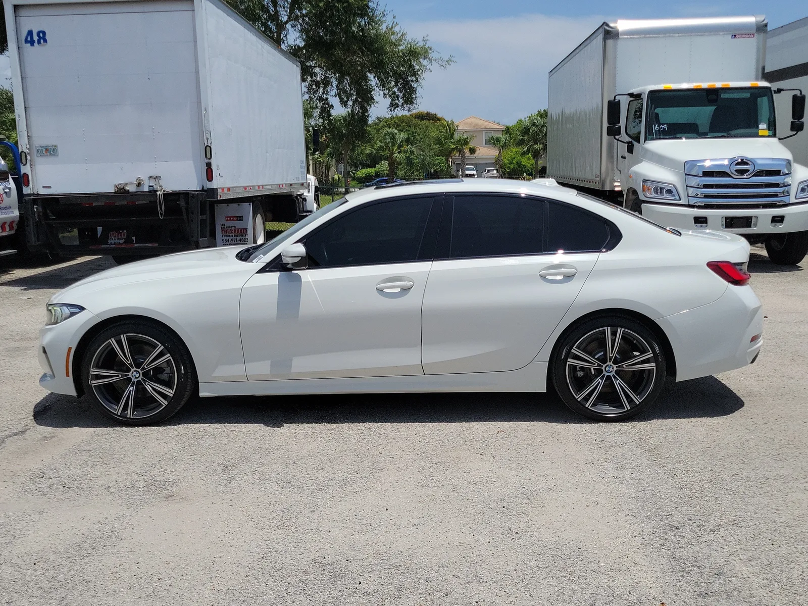 2023 BMW 3 Series 330i photo 6