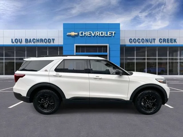 2023 Ford Explorer Timberline photo 9
