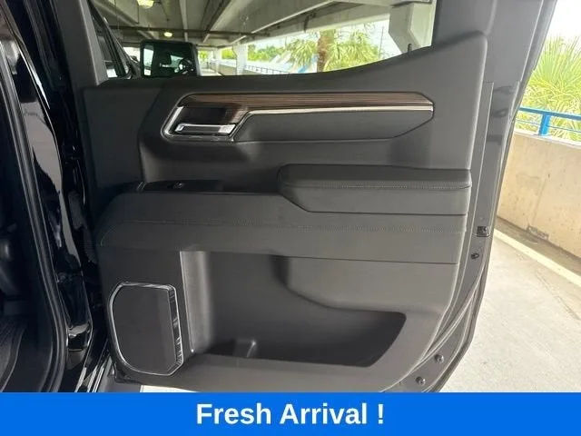2024 Chevrolet Silverado 1500 LT Trail Boss photo 13