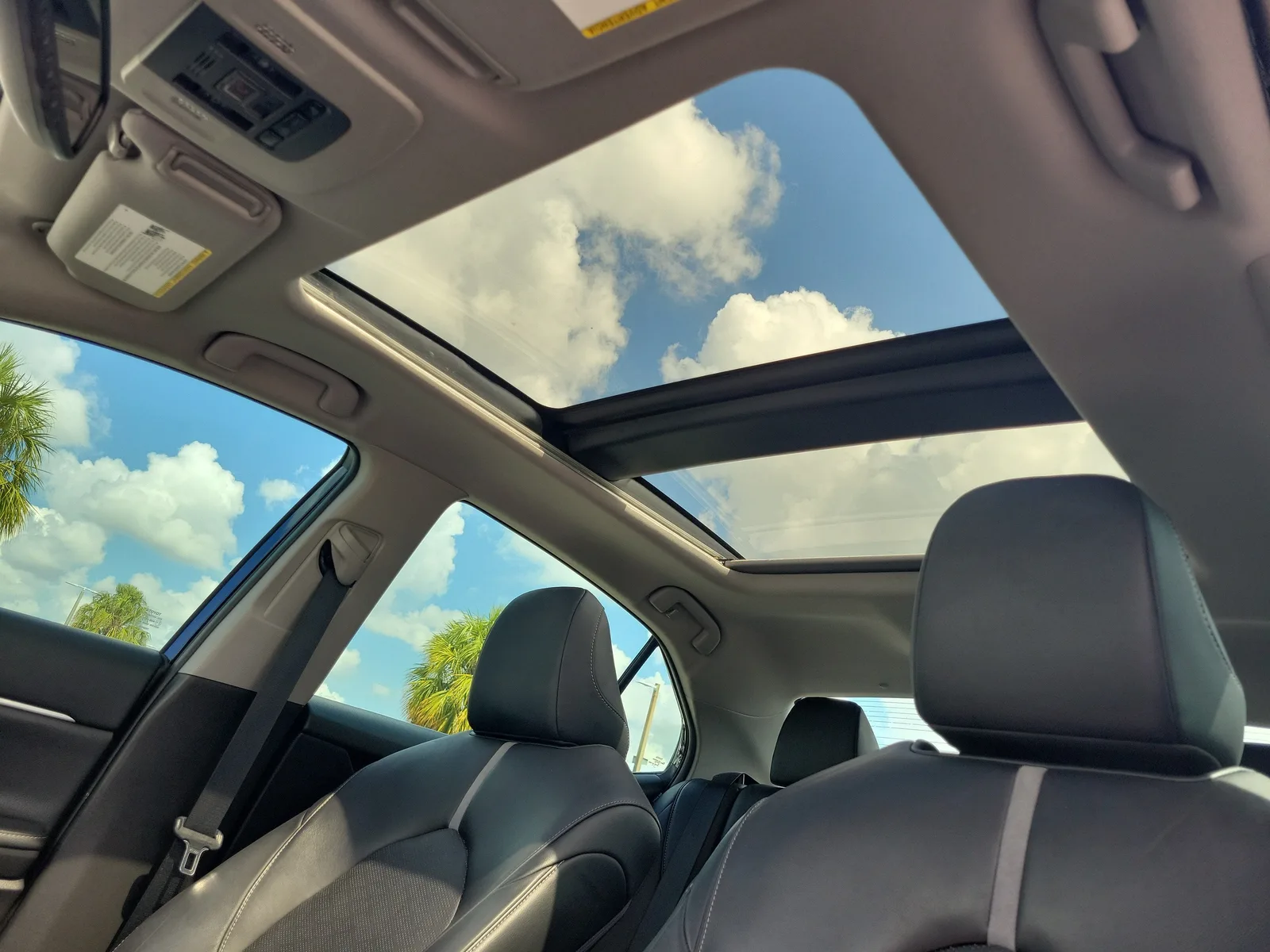 2021 Toyota Camry XSE photo 24
