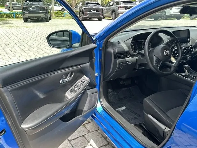2024 Nissan Sentra SV photo 22