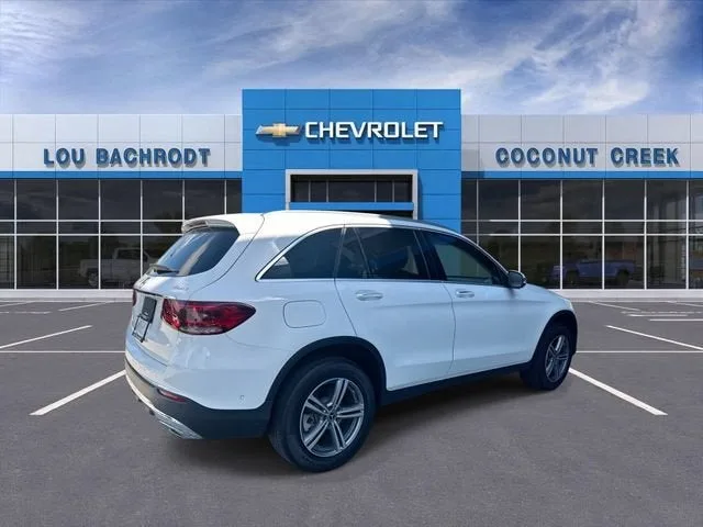 2022 Mercedes-Benz GLC GLC 300 photo 8