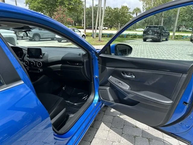 2024 Nissan Sentra SV photo 23