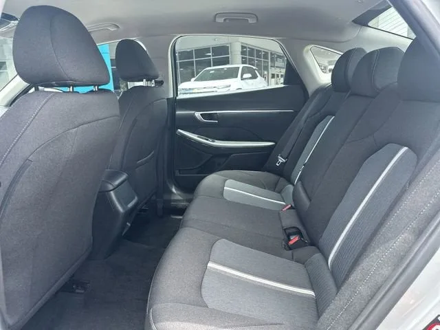 2020 Hyundai Sonata SEL photo 27