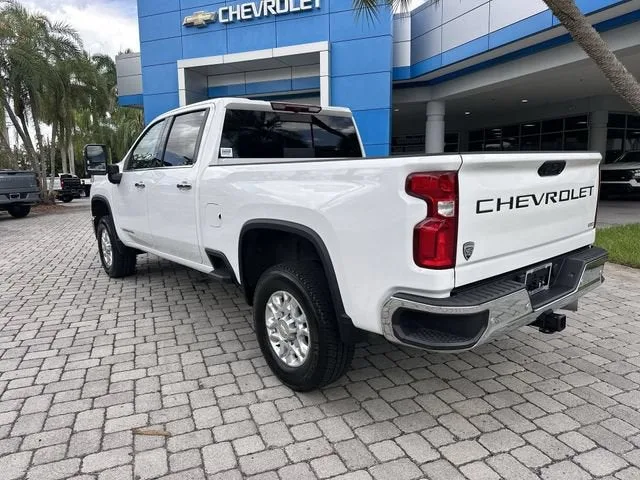 2024 Chevrolet Silverado 3500 HD LTZ photo 35