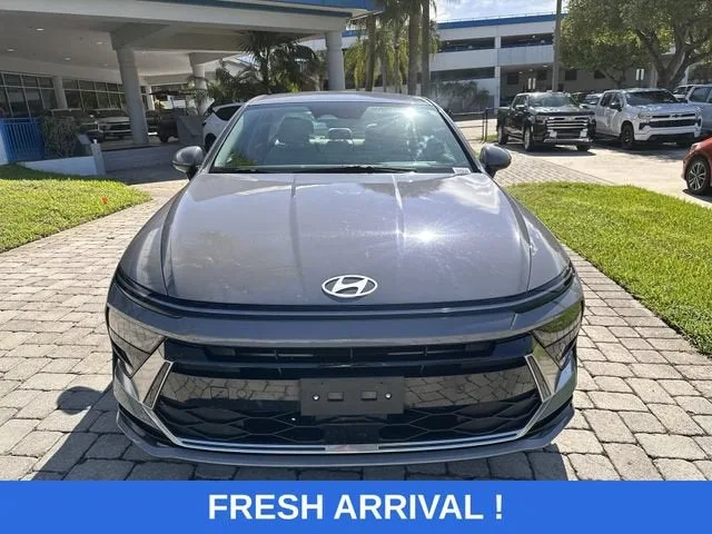 2024 Hyundai Sonata SEL photo 18