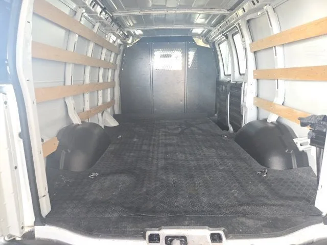 2025 Chevrolet Express Cargo WT photo 19