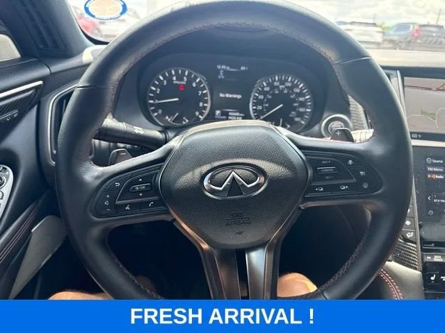 2022 INFINITI Q60 RED SPORT 400 photo 6
