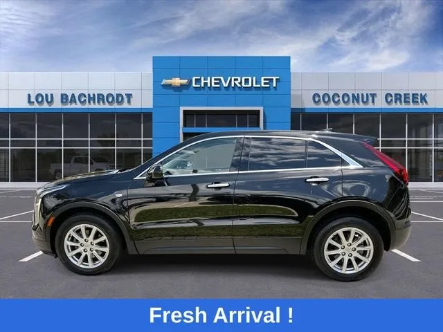 2023 Cadillac XT4 Luxury photo 5