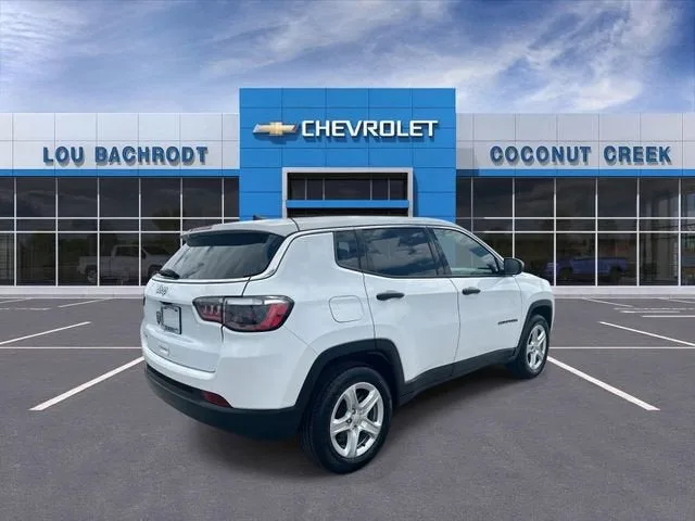 2023 Jeep Compass Sport photo 8