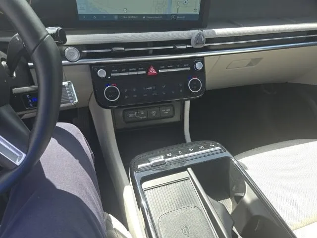 2025 Hyundai Tucson Limited photo 19
