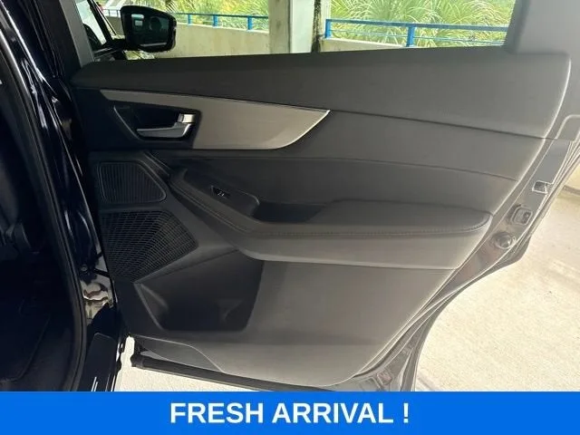 2025 Acura MDX 4DR FWD photo 15