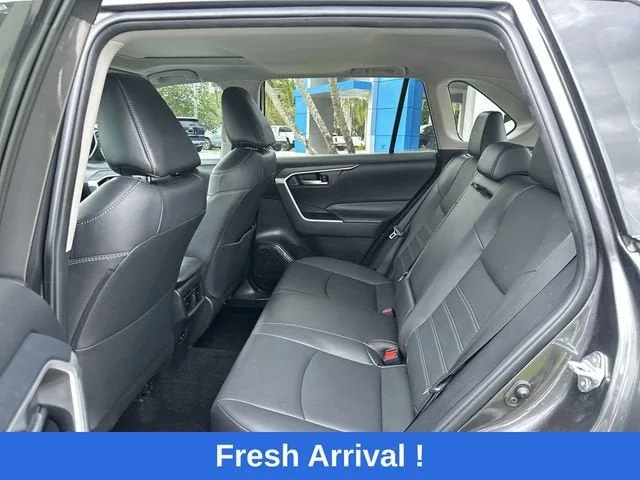 2024 Toyota RAV4 XLE Premium photo 27