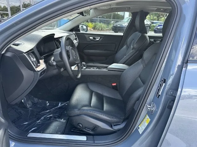 2024 Volvo S60 Plus Dark Theme photo 30