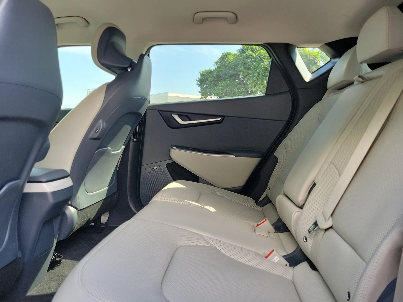 2024 Kia EV6 Wind photo 14