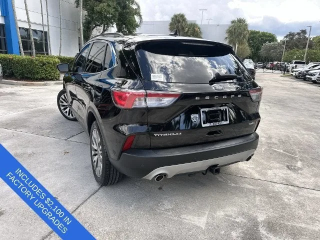 2021 Ford Escape Titanium photo 12