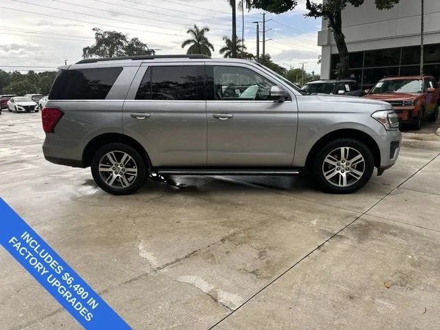 2023 Ford Expedition XLT photo 14