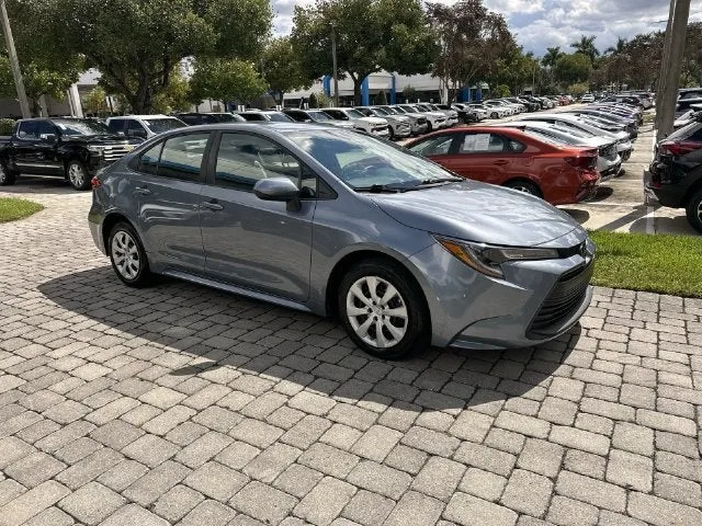 2024 Toyota Corolla LE photo 16