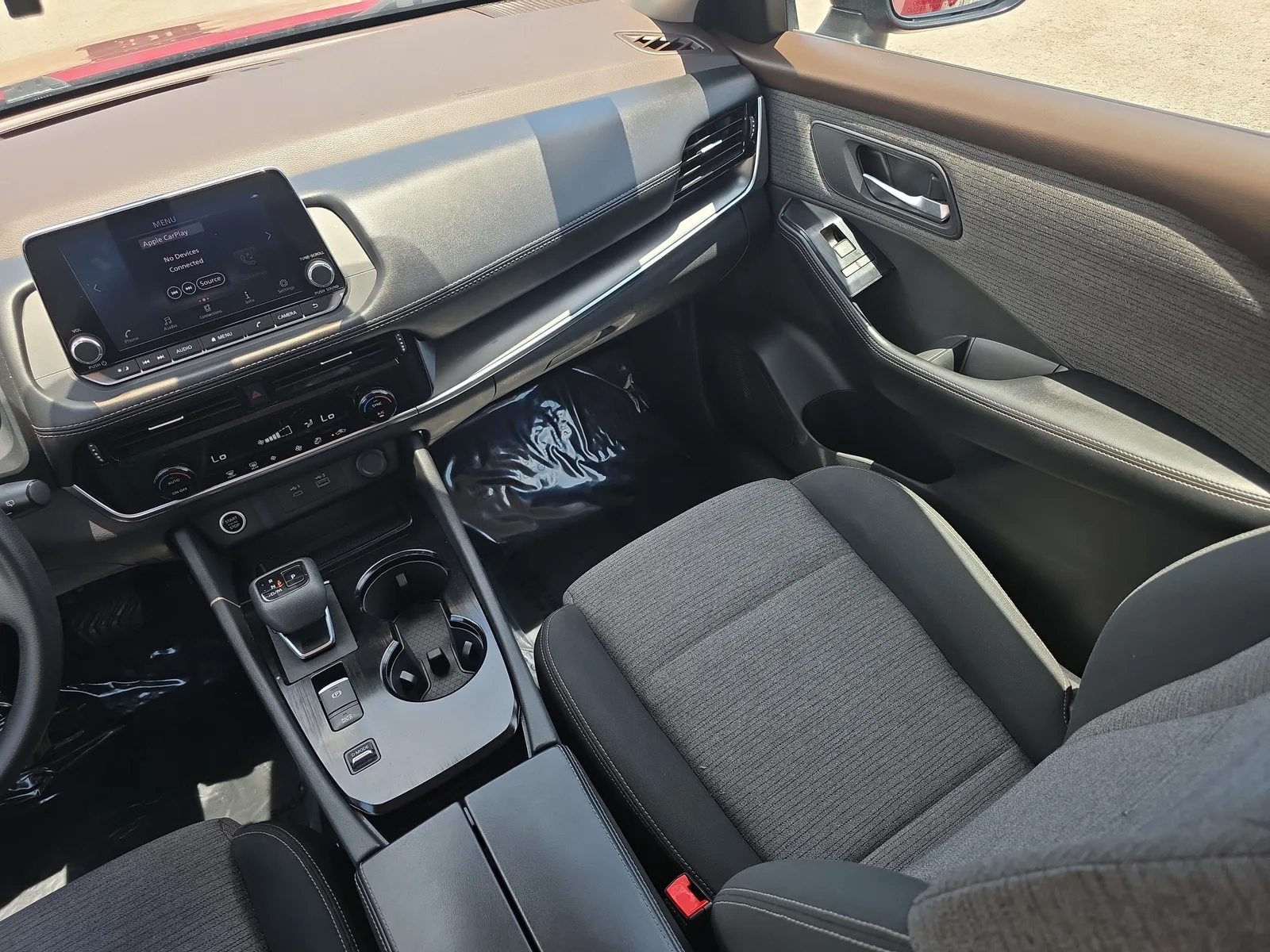 2023 Nissan Rogue SV photo 19