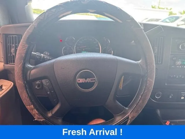 2019 GMC Savana Cargo 2500 VAN 2500 RWD 135" photo 4