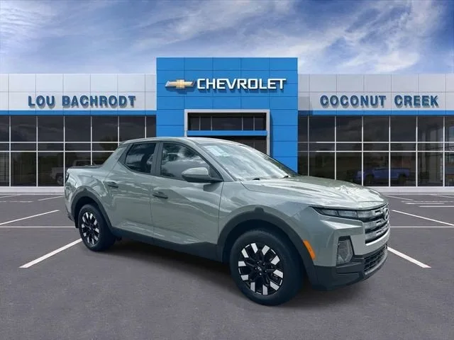 2025 Hyundai Santa Cruz SE photo 2