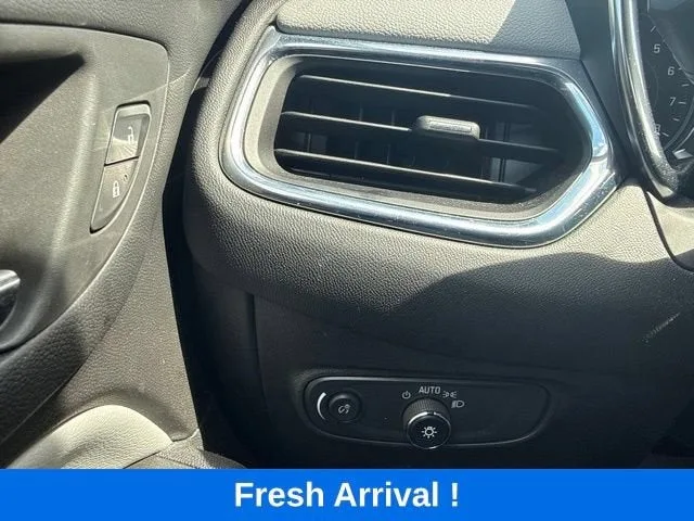 2023 Chevrolet Equinox LT photo 9