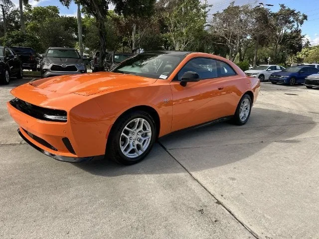 2025 Dodge Charger Daytona R/T photo 21