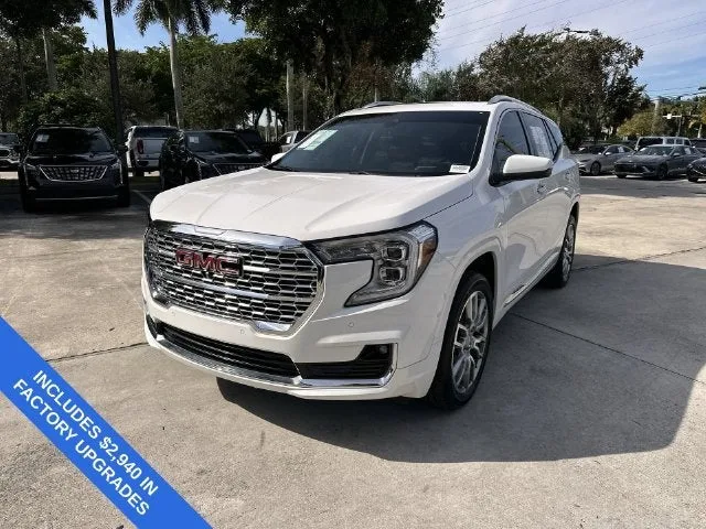 2024 GMC Terrain Denali photo 20