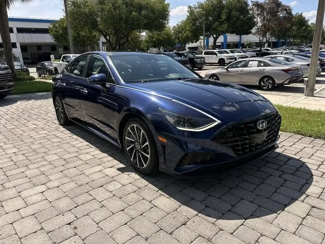 2020 Hyundai Sonata Limited photo 16
