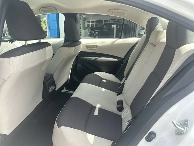 2024 Toyota Corolla LE photo 27