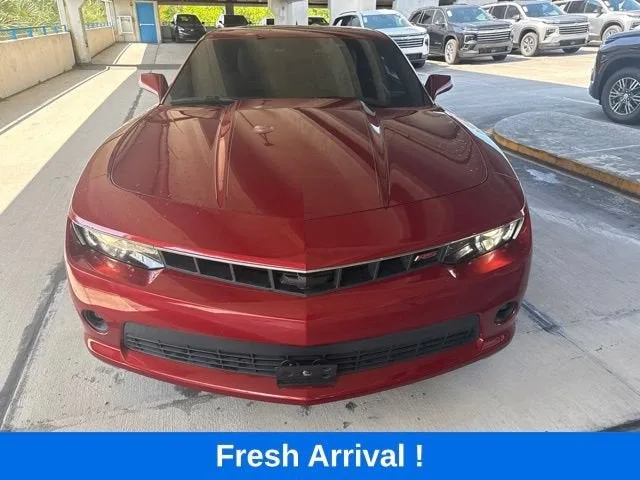 2015 Chevrolet Camaro LT photo 14