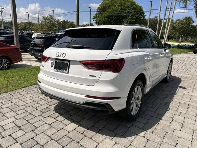 2025 Audi Q3 S line Premium photo 37
