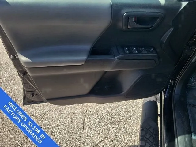 2022 Toyota Tacoma 2WD SR photo 22