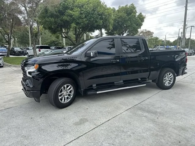 2024 Chevrolet Silverado 1500 RST photo 39