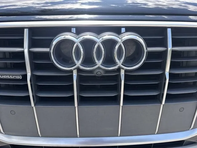 2021 Audi Q7 Premium Plus photo 10