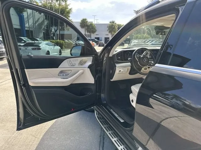 2022 Mercedes-Benz GLS GLS 450 photo 14