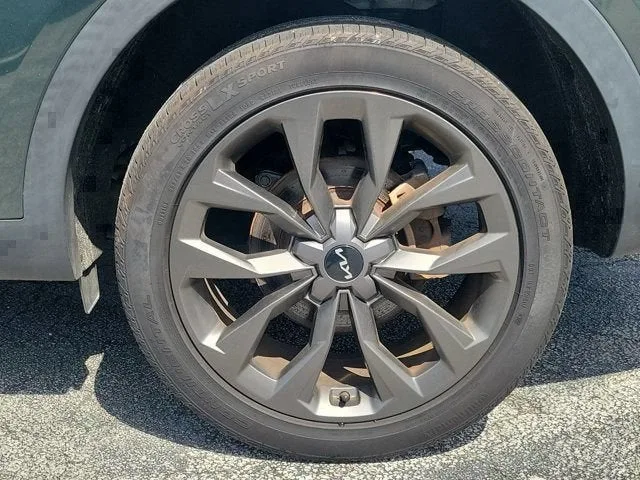 2023 Kia Sorento X-Line EX photo 2