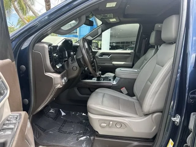 2022 GMC Sierra 1500 SLT photo 30