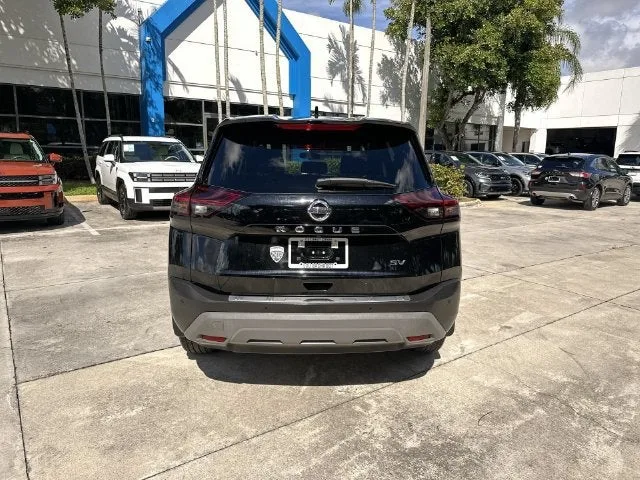 2021 Nissan Rogue SV photo 36