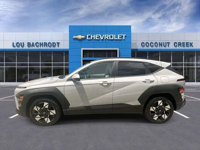 2025 Hyundai Kona SEL photo 5
