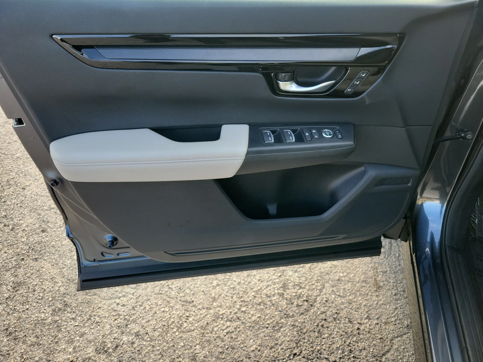 2024 Honda CR-V EX-L photo 22