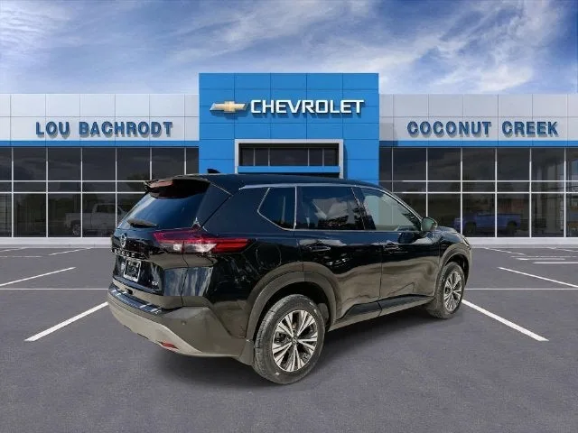 2021 Nissan Rogue SV photo 8